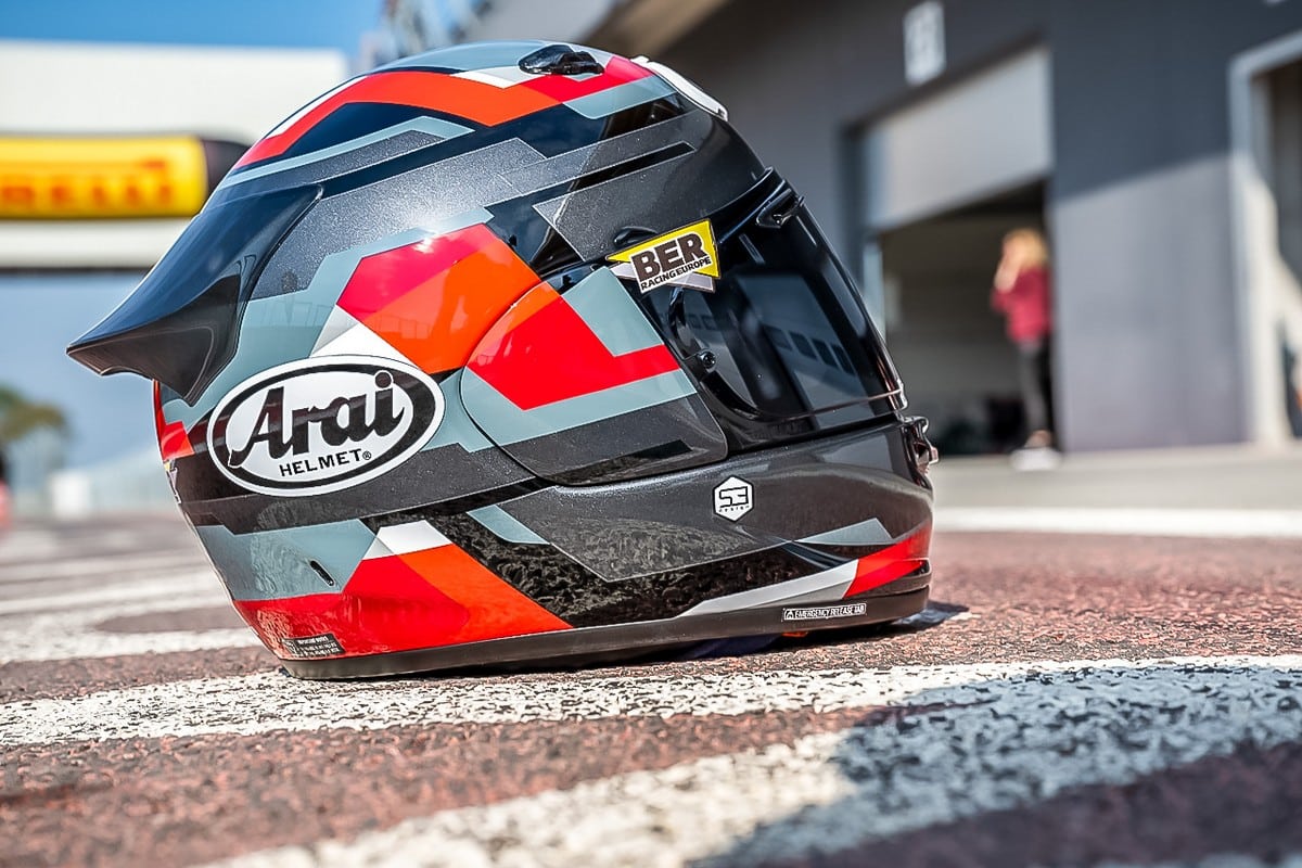 PROVA Casco Arai Quantic