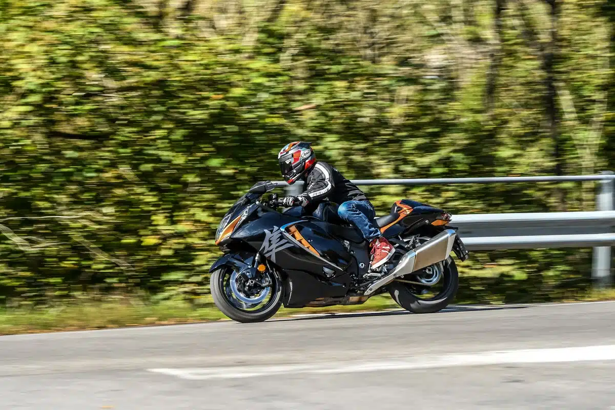 PROVA Casco Arai Quantic