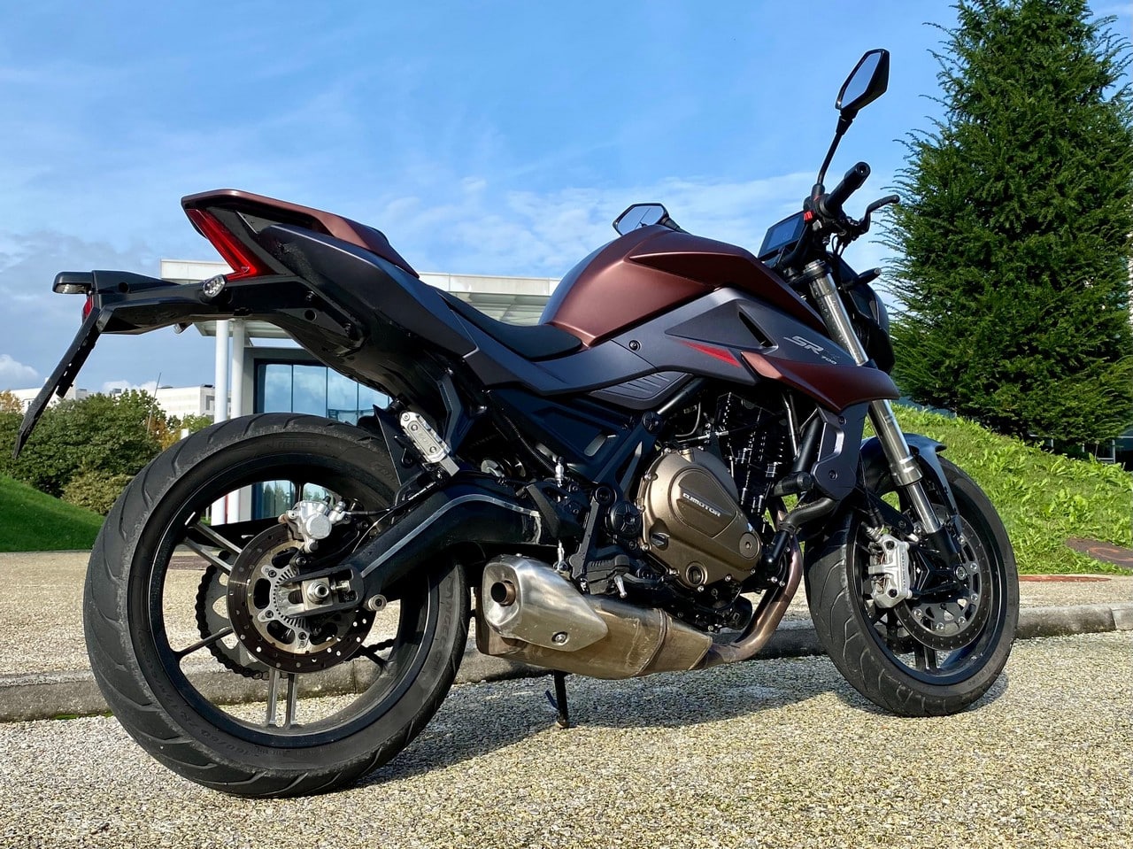 QJ MOTOR SRK 700 2024 - PROVA SU STRADA