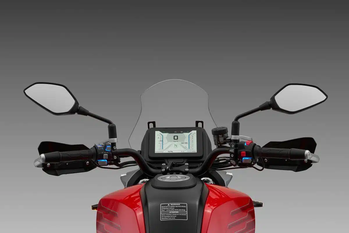 QJ Motor SRT 700 S e SRT 700 SX 