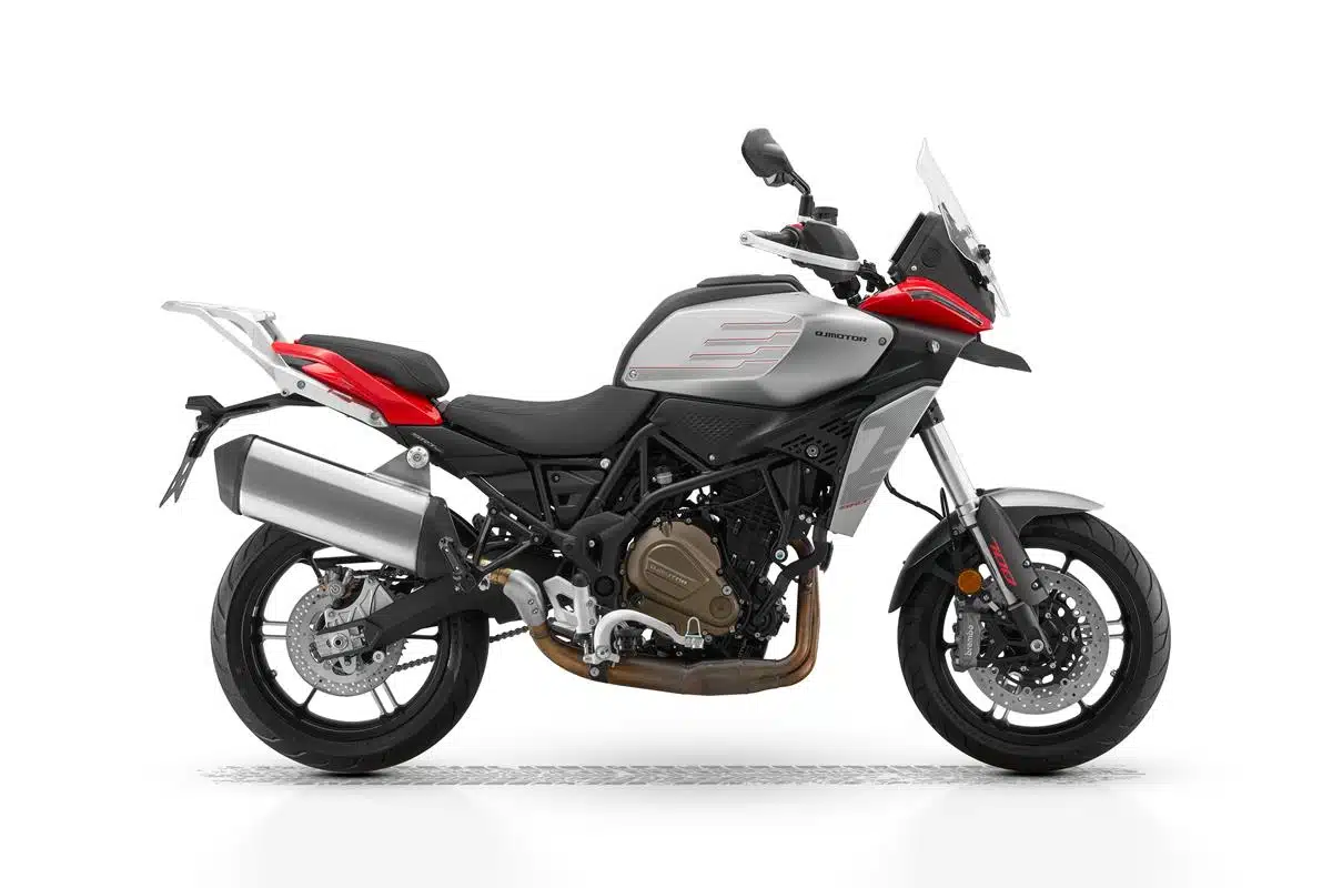 QJ Motor SRT 700 S e SRT 700 SX 