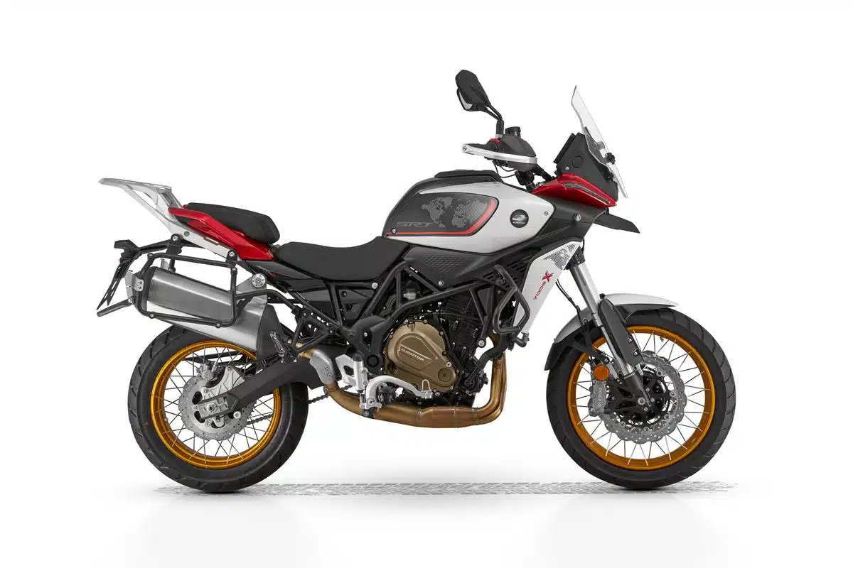 QJ Motor SRT 700 S e SRT 700 SX 