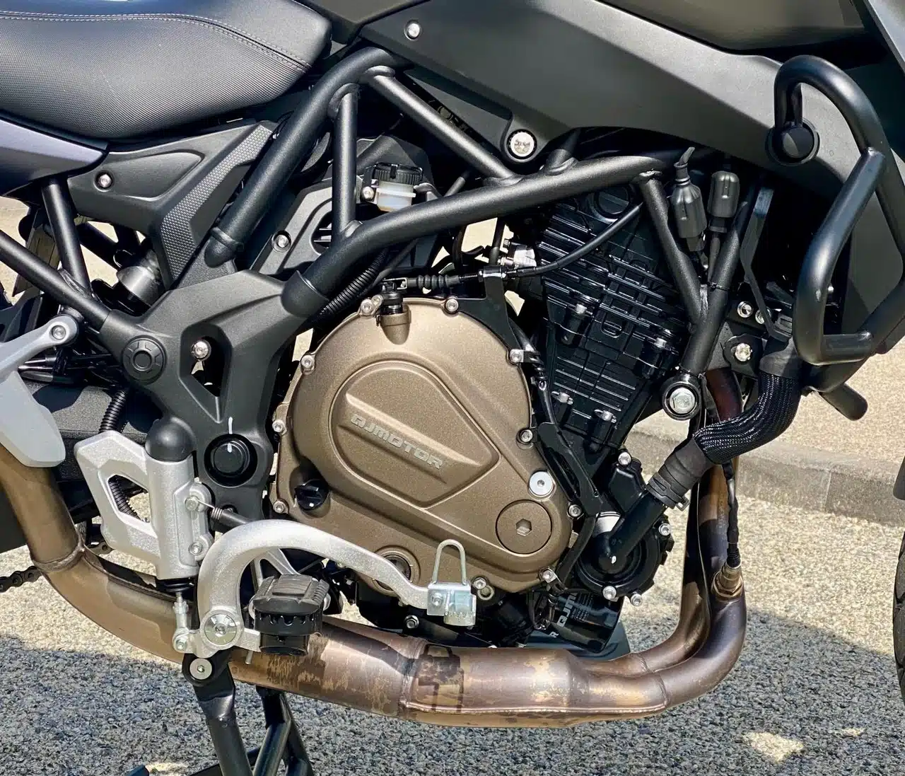 QJ MOTOR SRT 700 X 2024 - PROVA SU STRADA