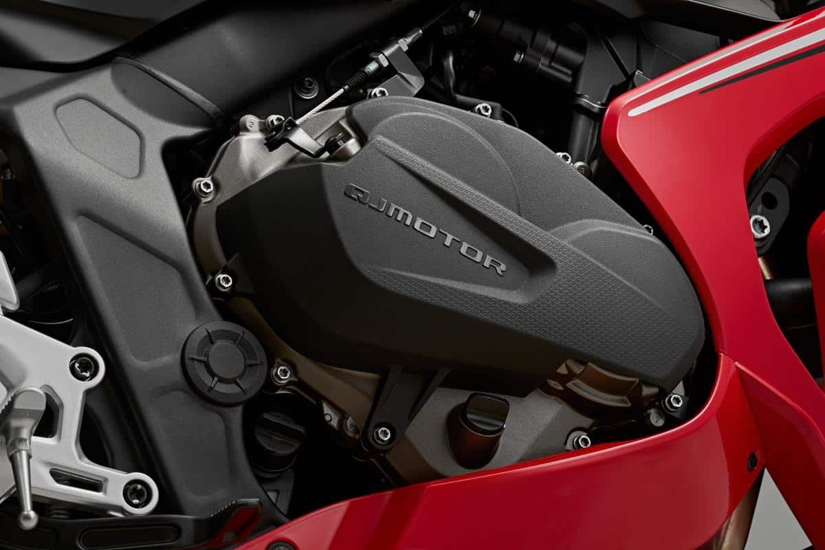 QJ SRK 800 RR 2025