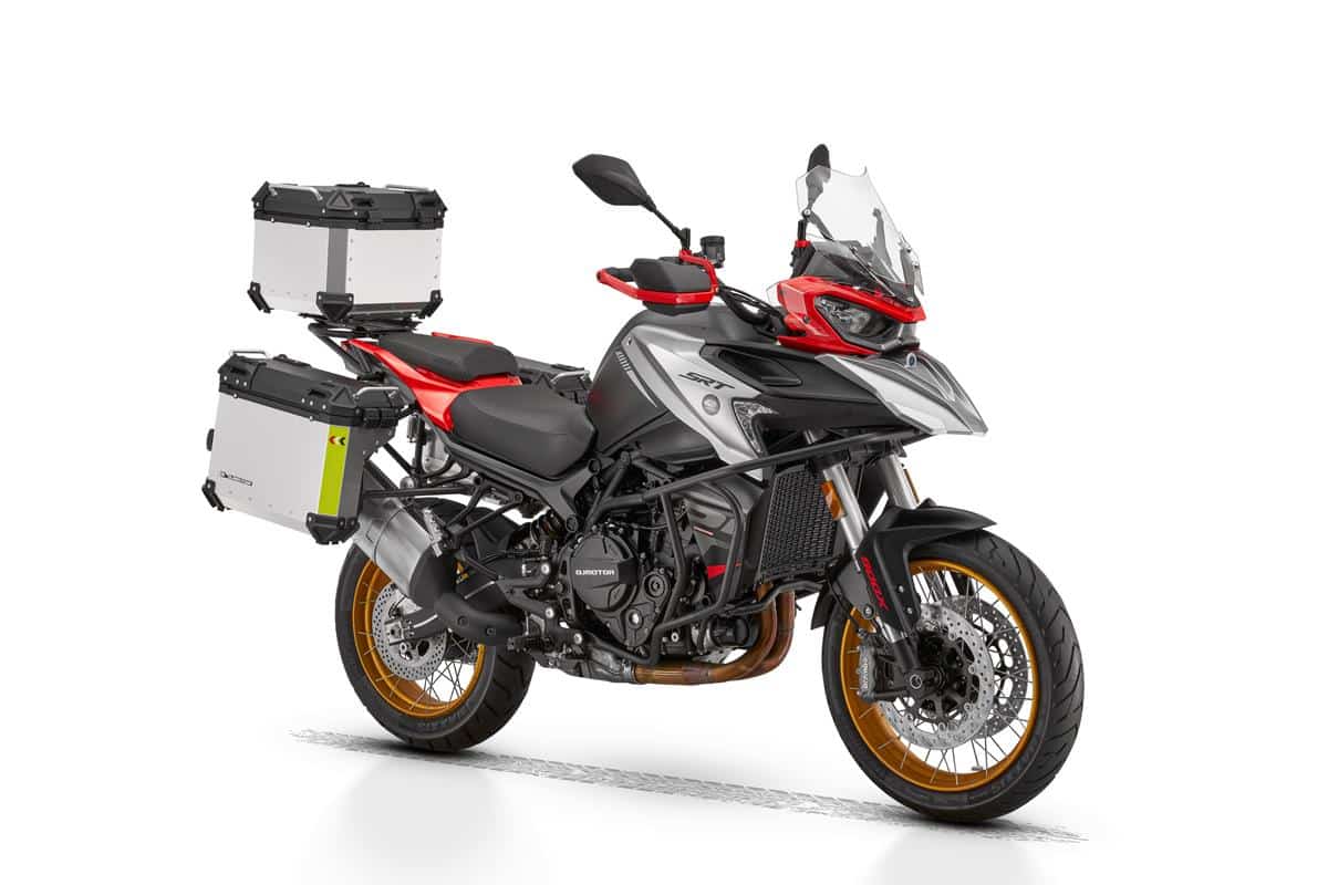 QJ SRT 900 SX 