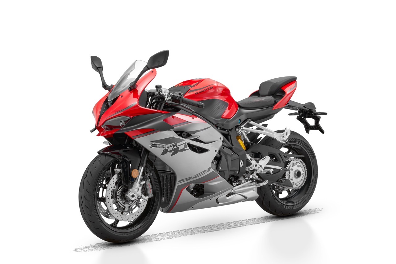 QJMotor SRK921RR - Foto ufficiali