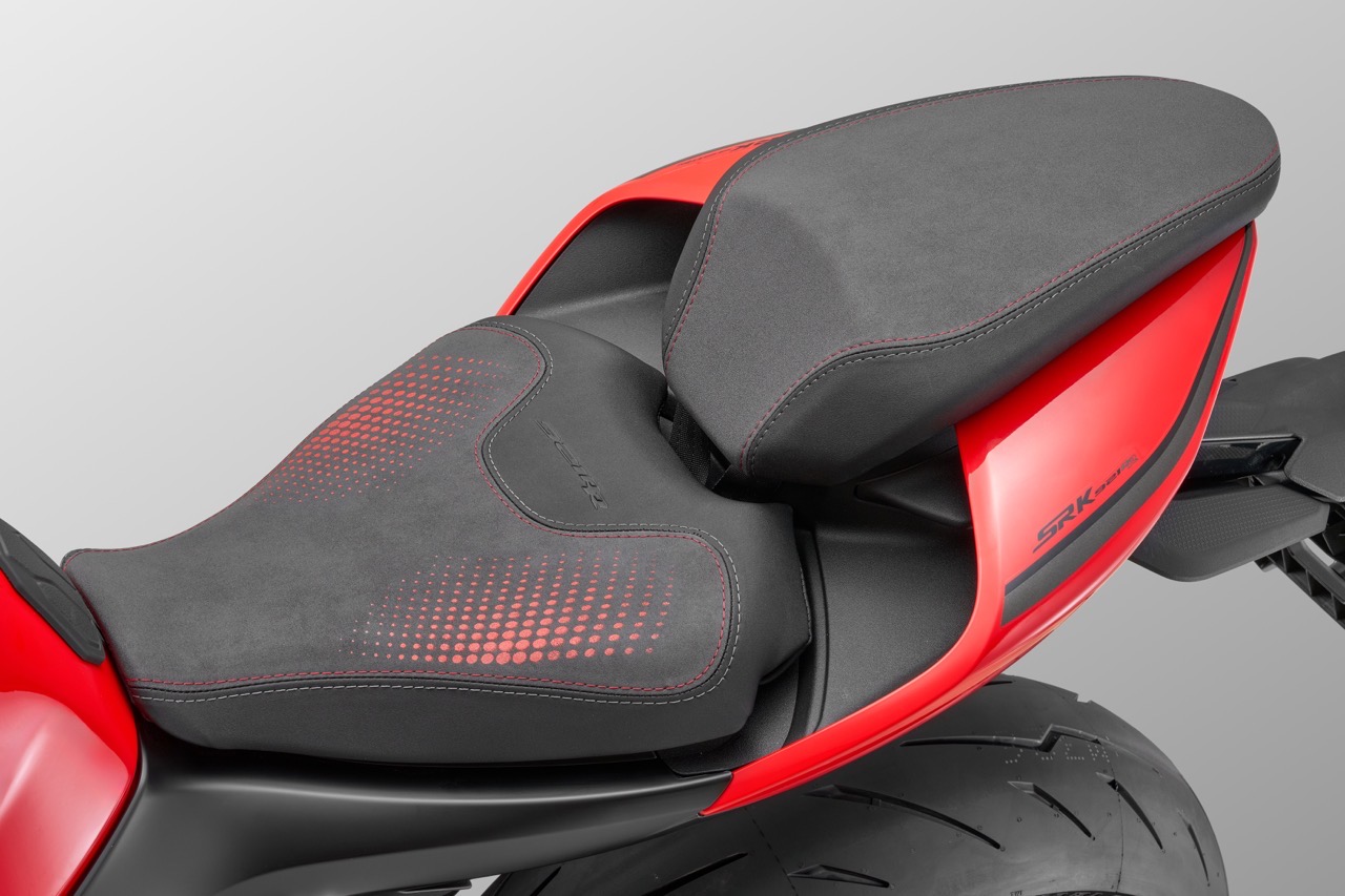 QJMotor SRK921RR - Foto ufficiali