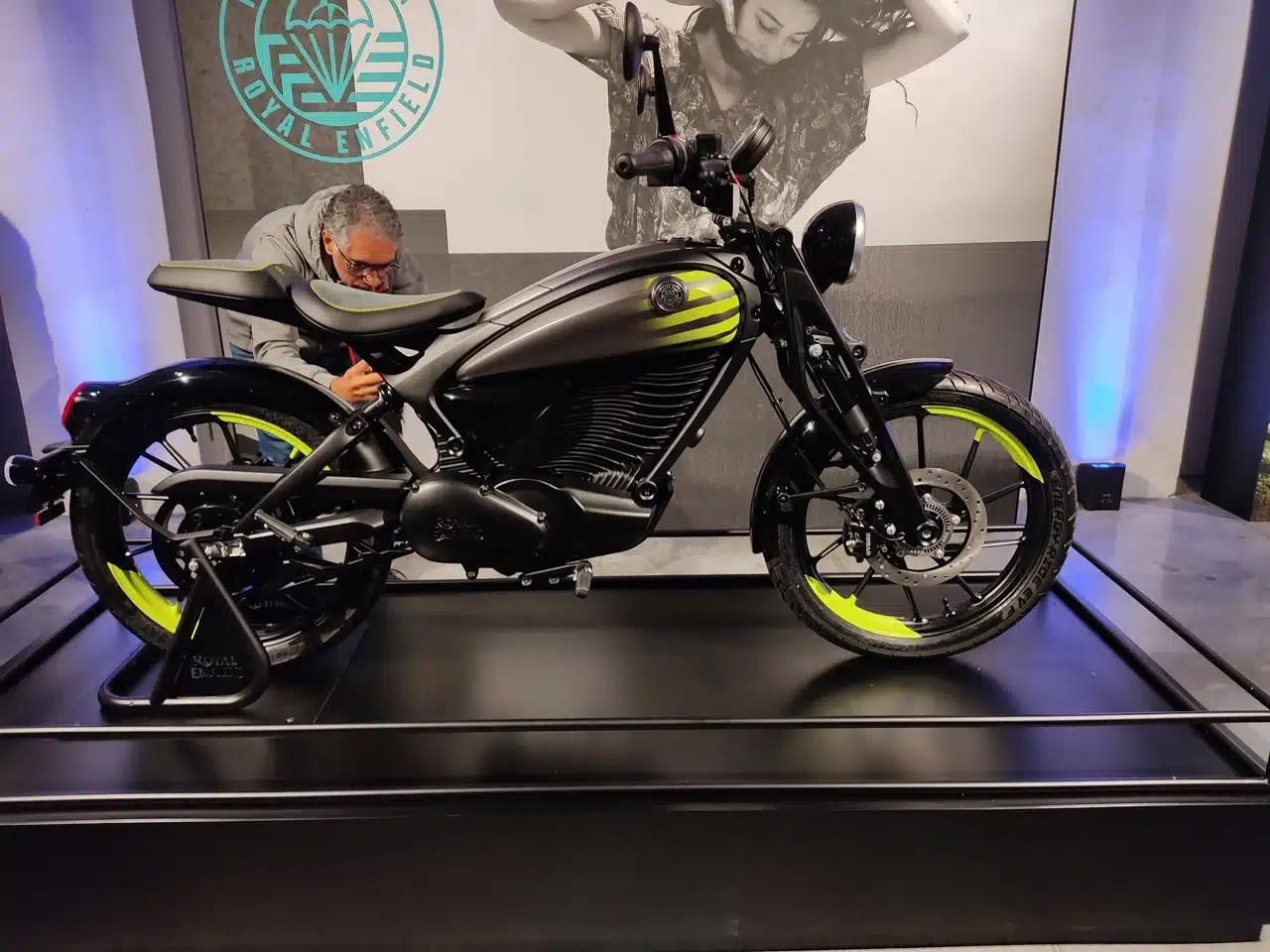 Royal Enfield Flying Flea C6 - Foto live Milano