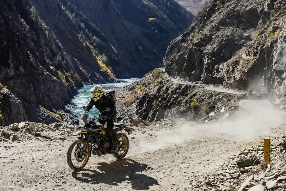 Royal Enfield Himalayan 2024