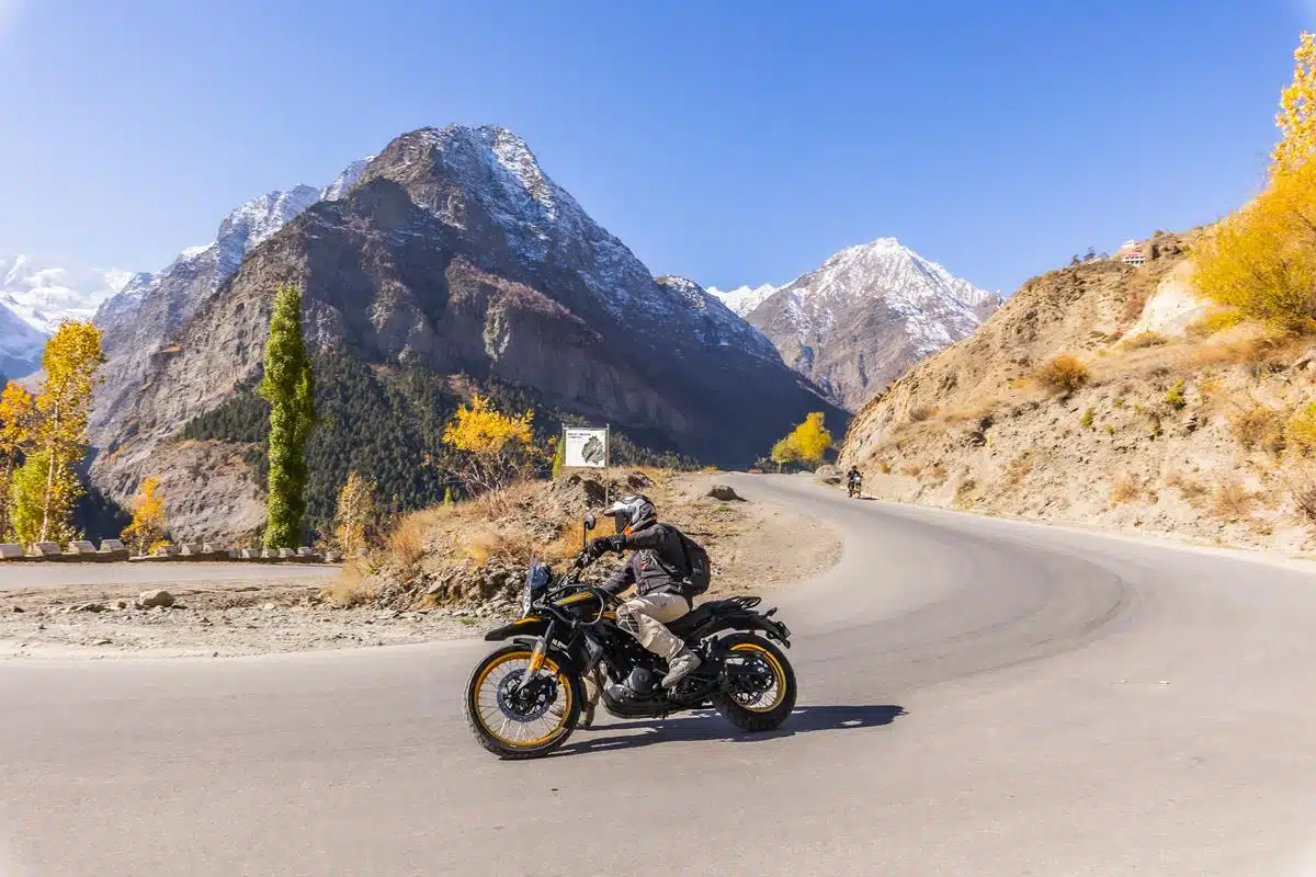 Royal Enfield Himalayan 2024