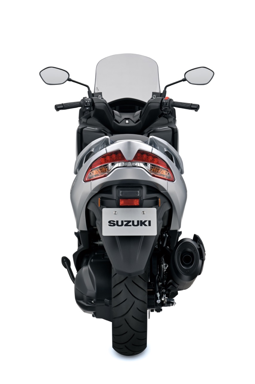Suzuki Burgman 400  - foto Model Year 2022 
