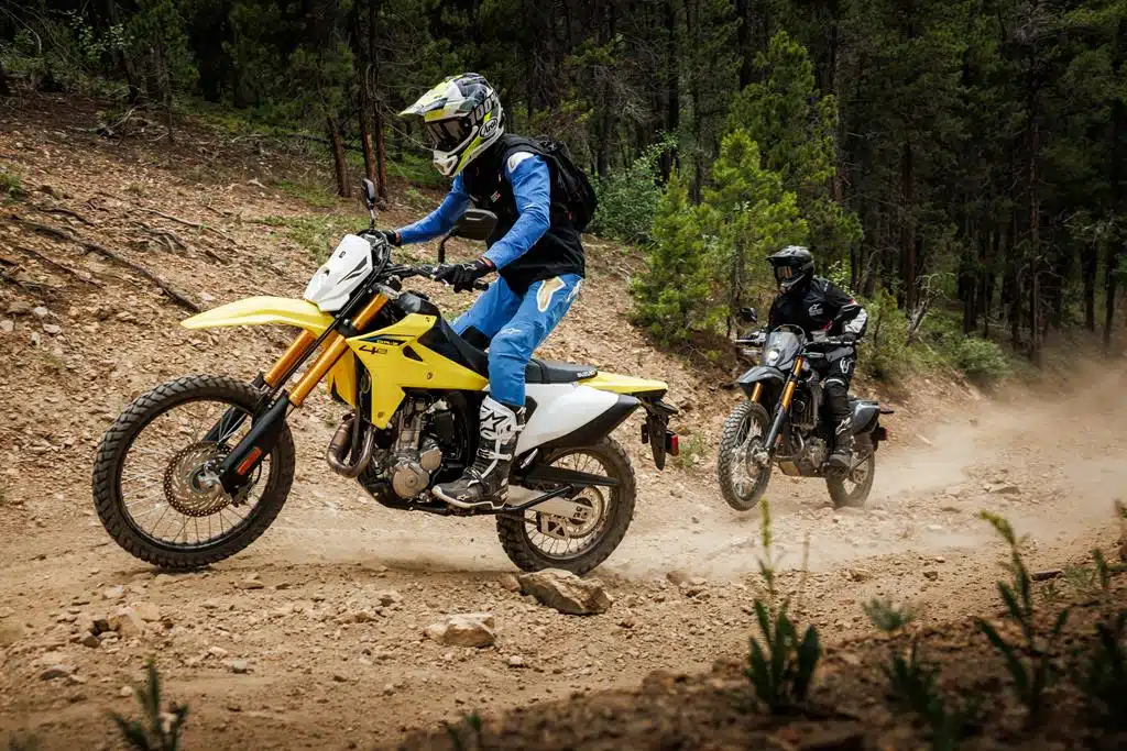 Suzuki DR-Z4S e DR-Z4SM 2025