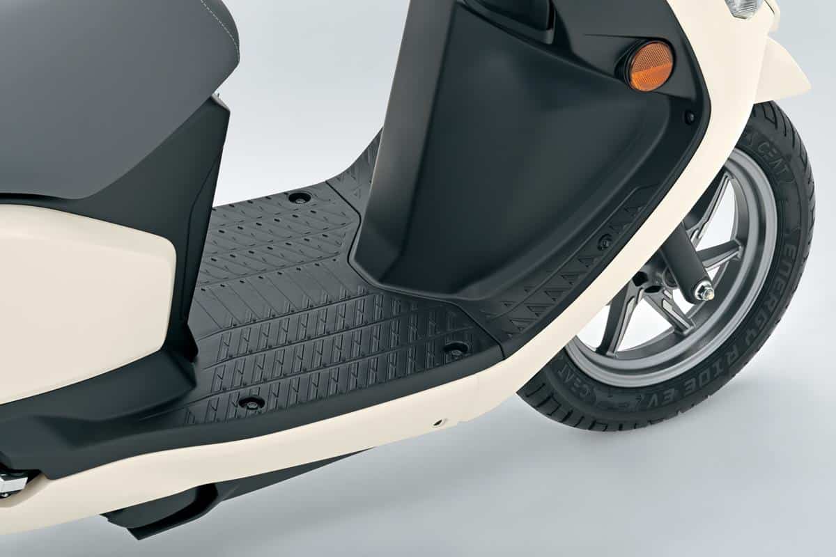 Suzuki e-Address