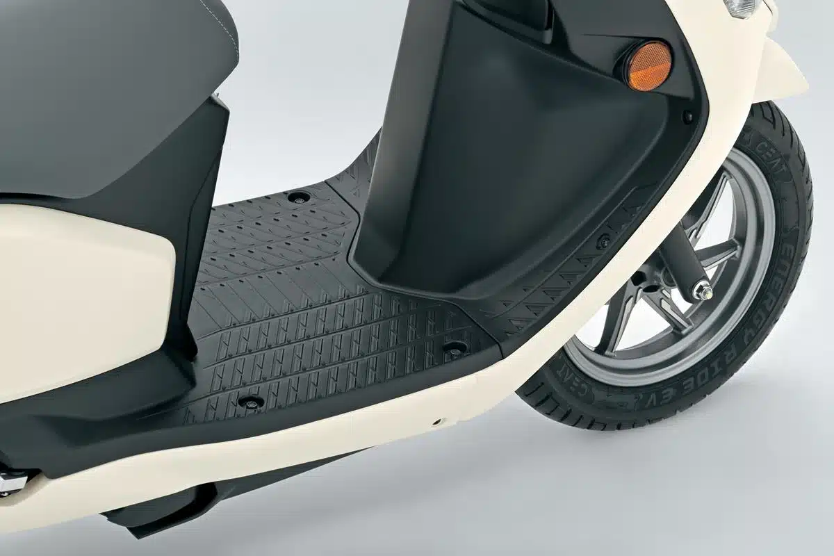 Suzuki e-Address