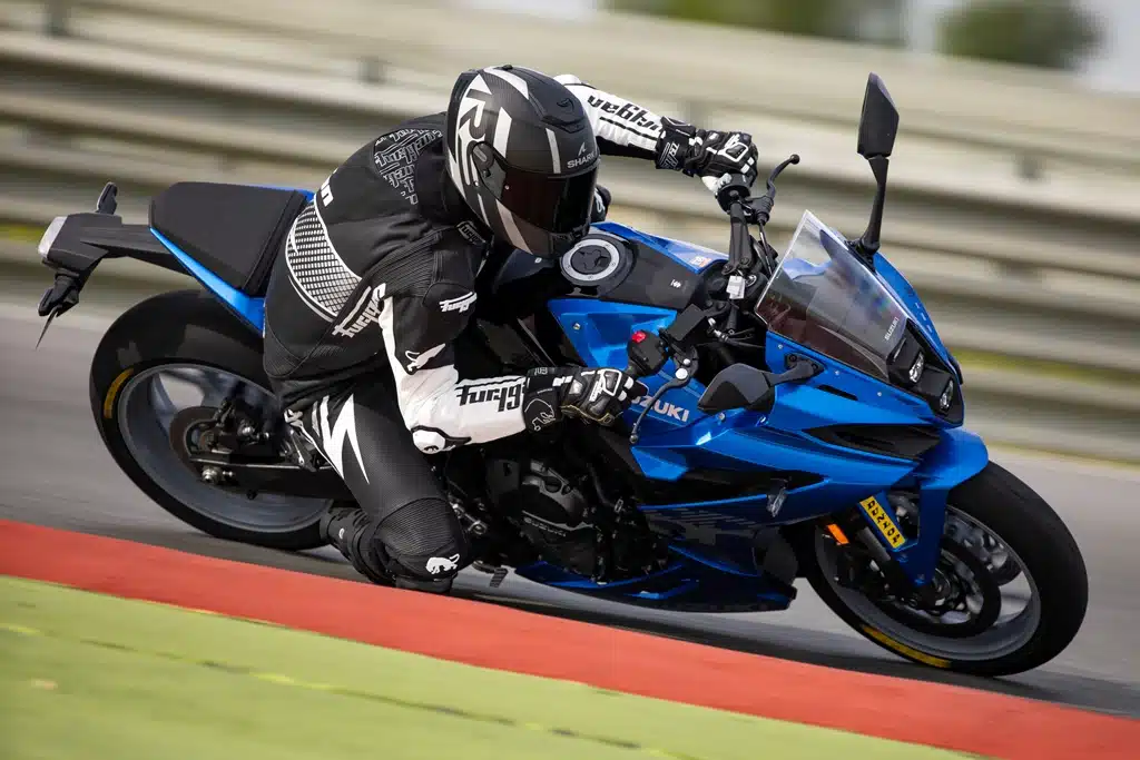 Suzuki GSX-8R 2024