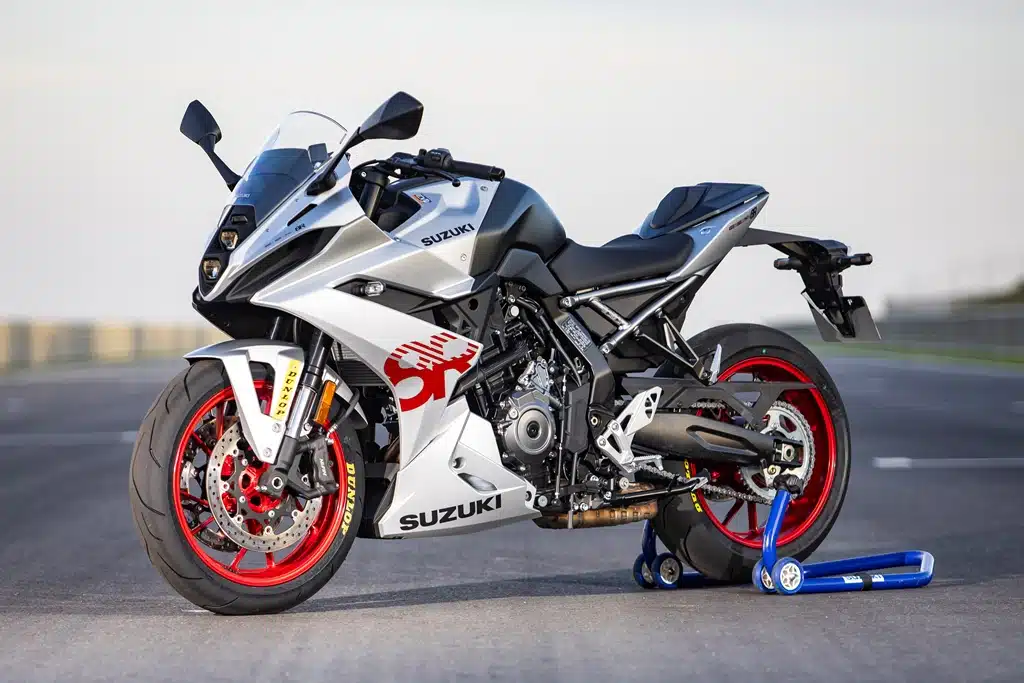 Suzuki GSX-8R 2024