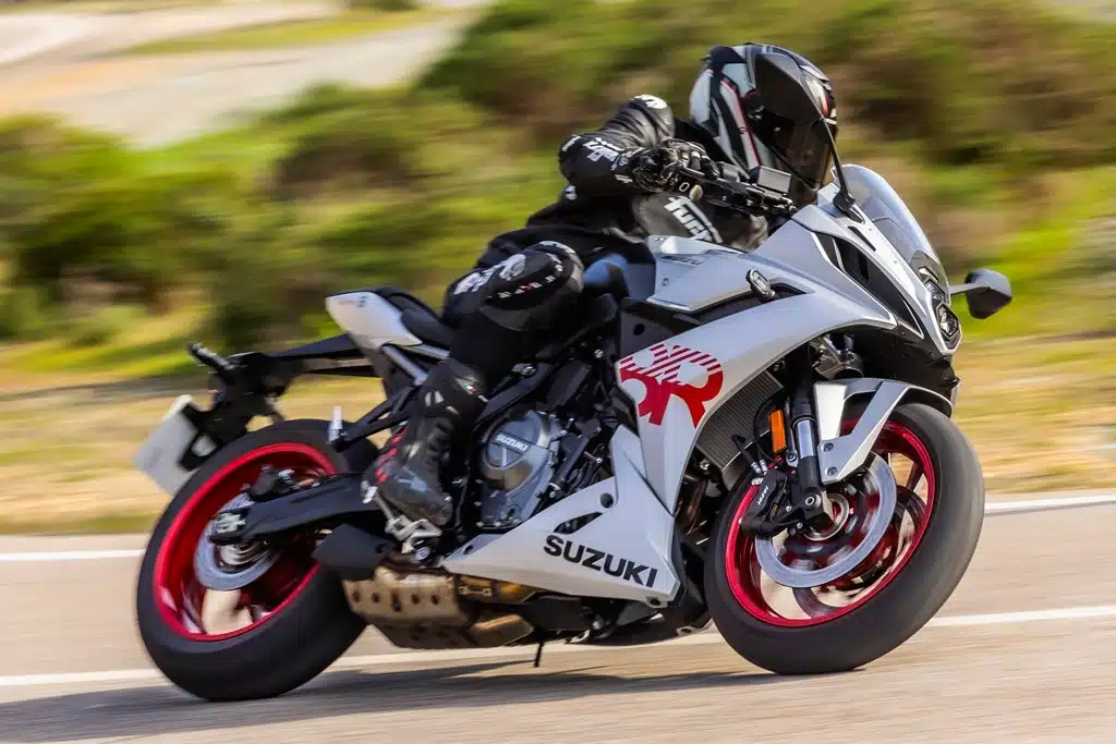 Suzuki GSX-8R 2024