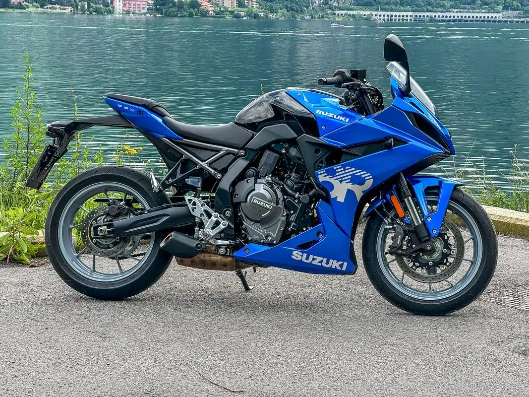 Suzuki GSX-8R - prova strada