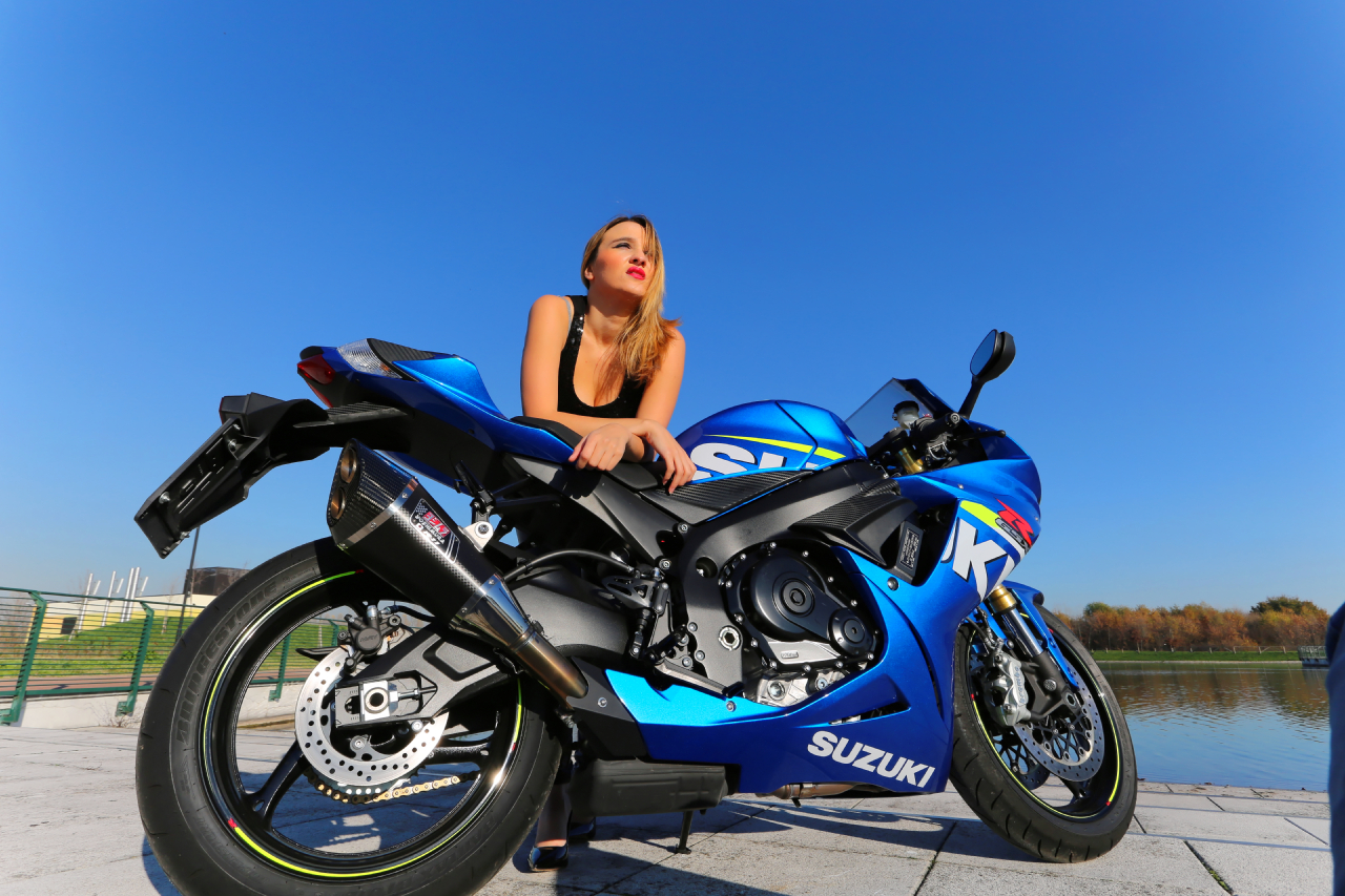 Suzuki GSX-R750 Yoshimura il fascino del gixxer