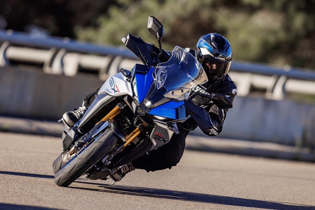 Suzuki GSX-S1000GX e GSX-8R - Premiere Show