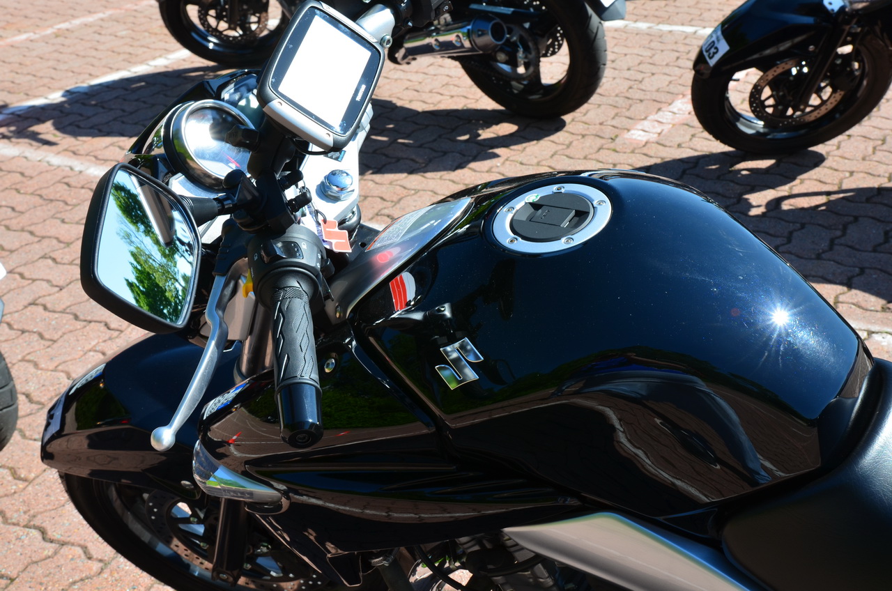 Suzuki motorcycle economy run 2015