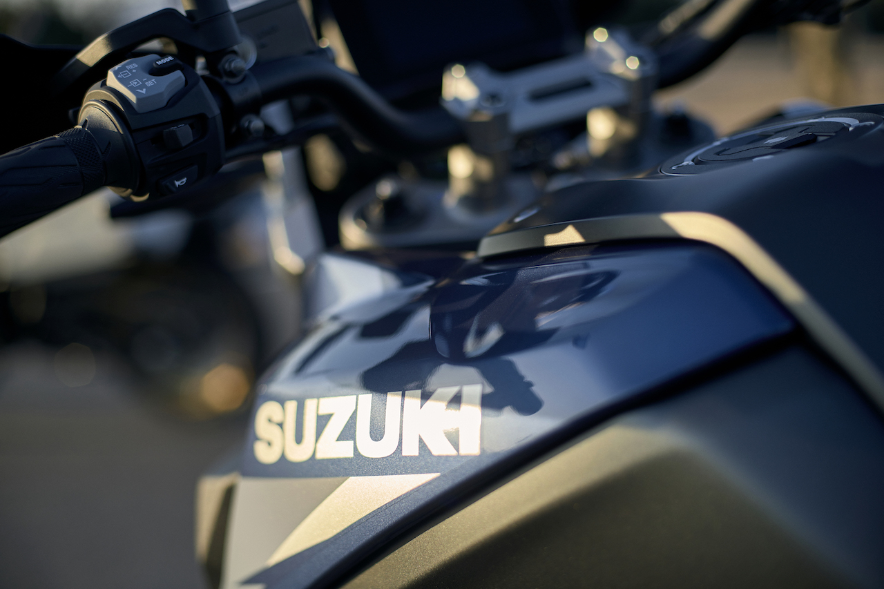 Suzuki V-Strom 1050 e V-Strom 1050DE - foto 