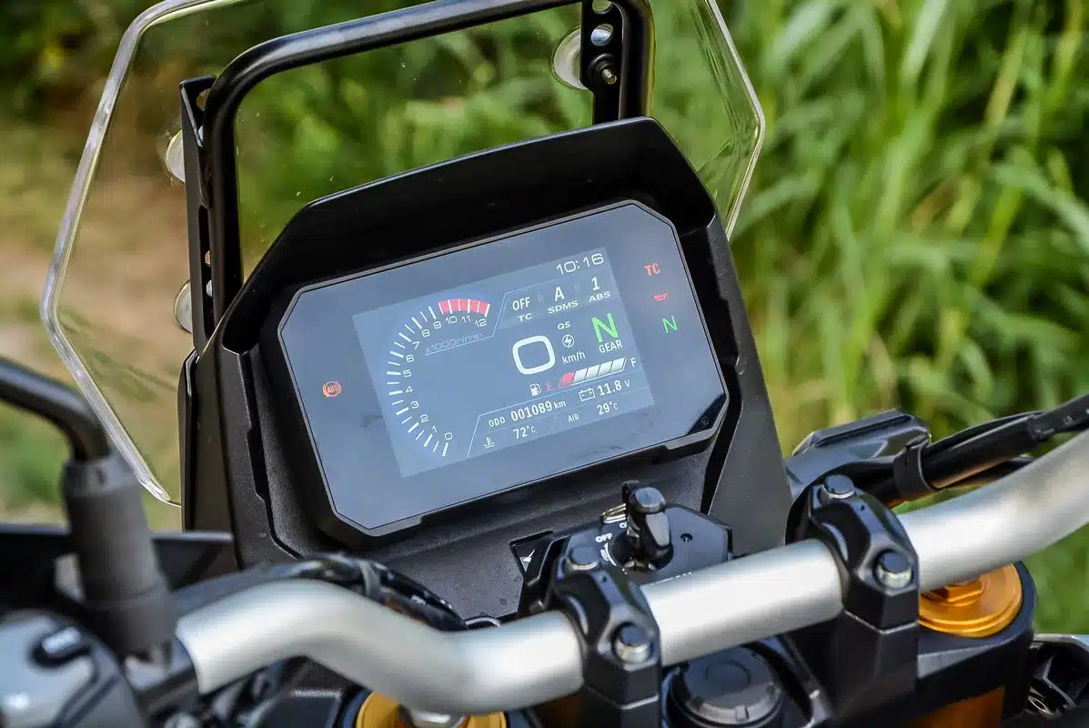 Suzuki V-Strom 800DE - PROVA