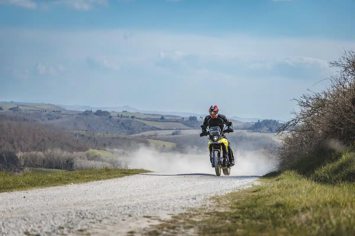Suzuki V-Strom 800DE - Strade Bianche 2025