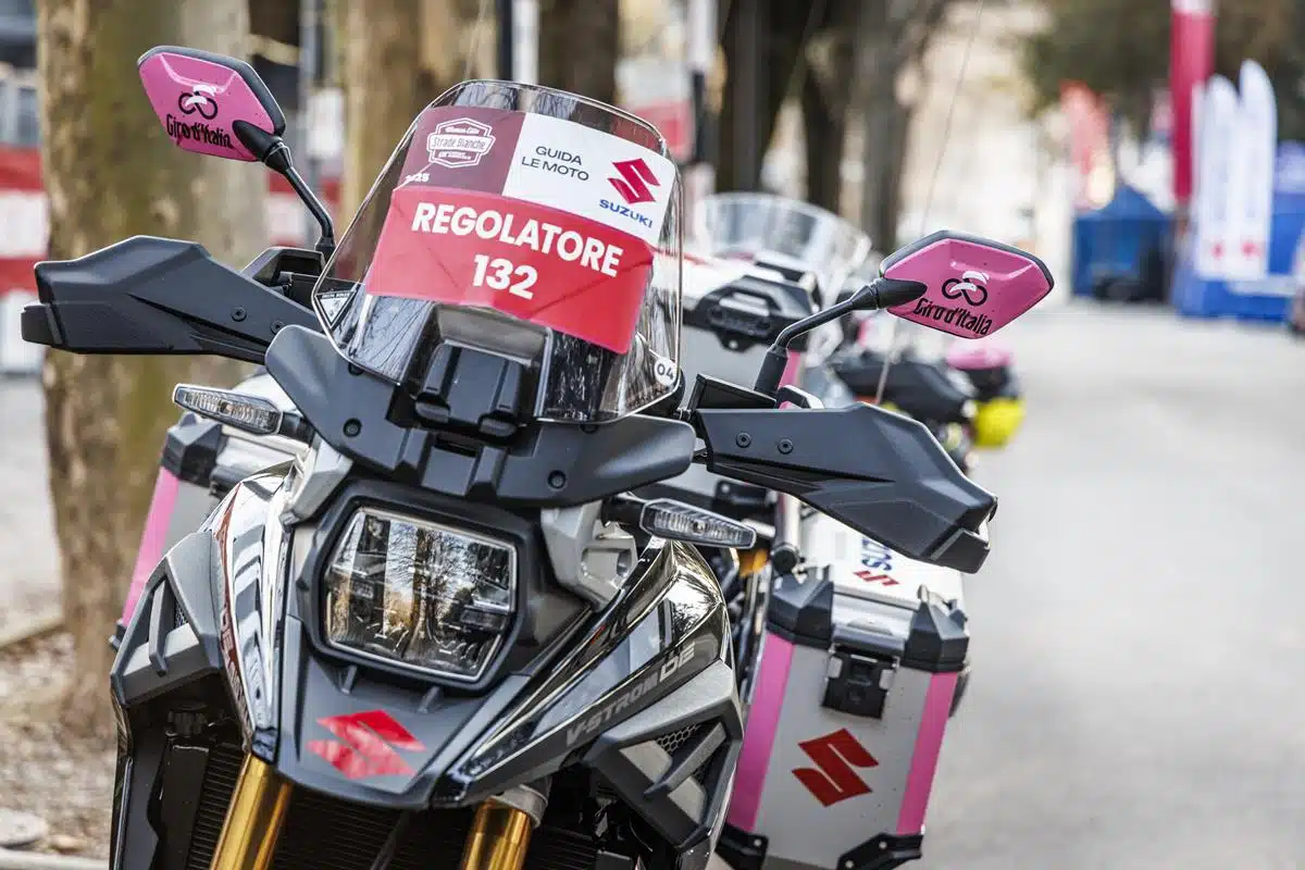 Suzuki V-Strom 800DE - Strade Bianche 2025