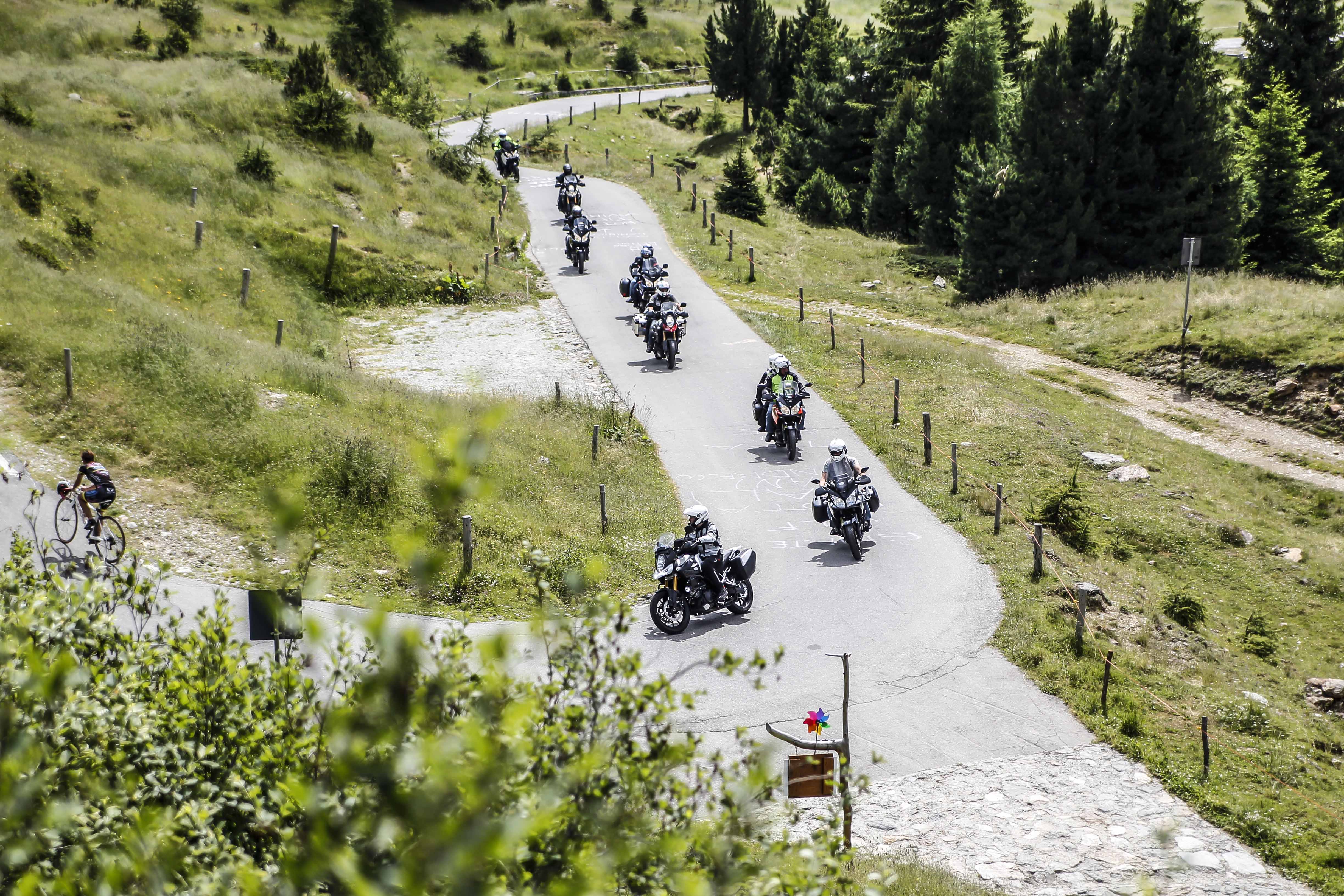 Suzuki V-Strom Tours - Raduno Internazionale dello Stelvio