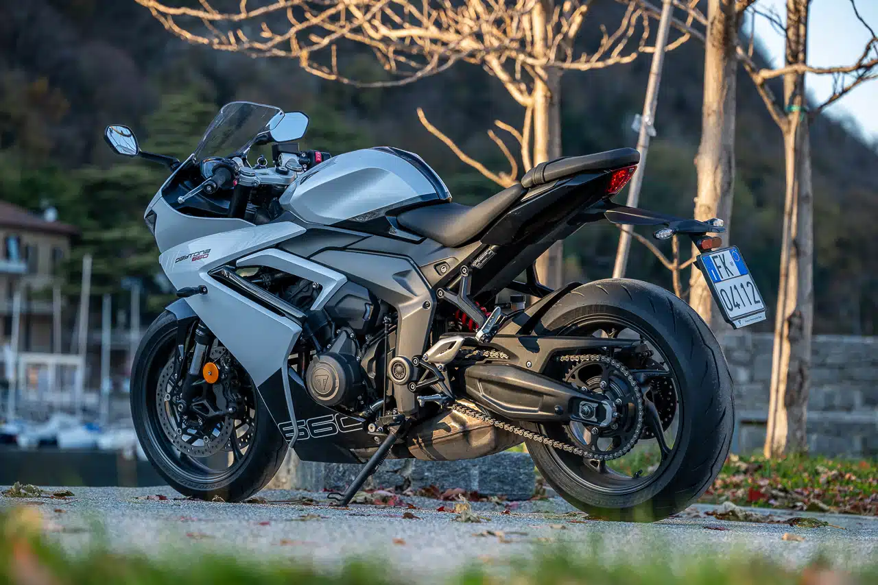 TEST - TRIUMPH DAYTONA 660