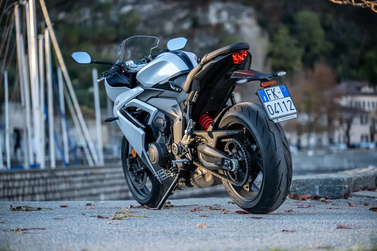 TEST - TRIUMPH DAYTONA 660