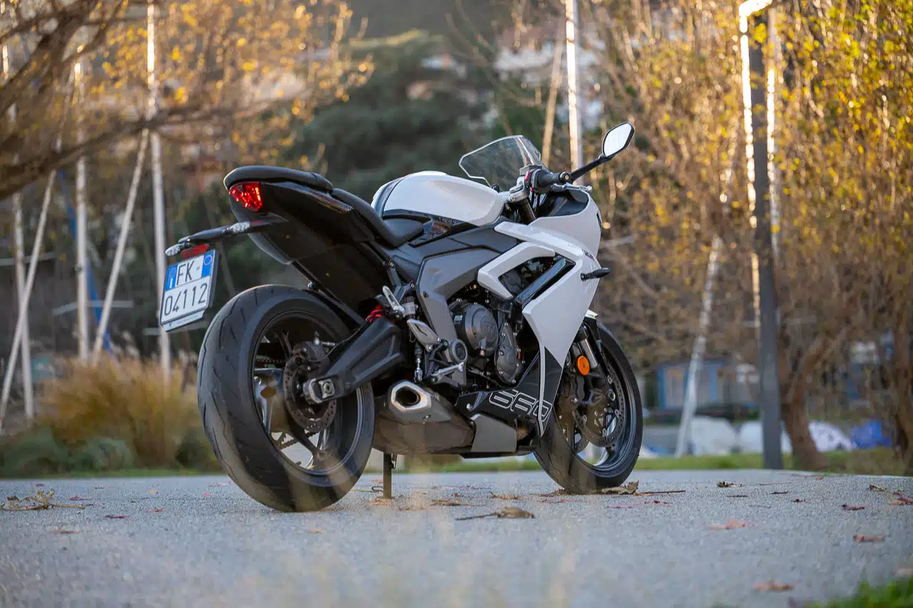 TEST - TRIUMPH DAYTONA 660