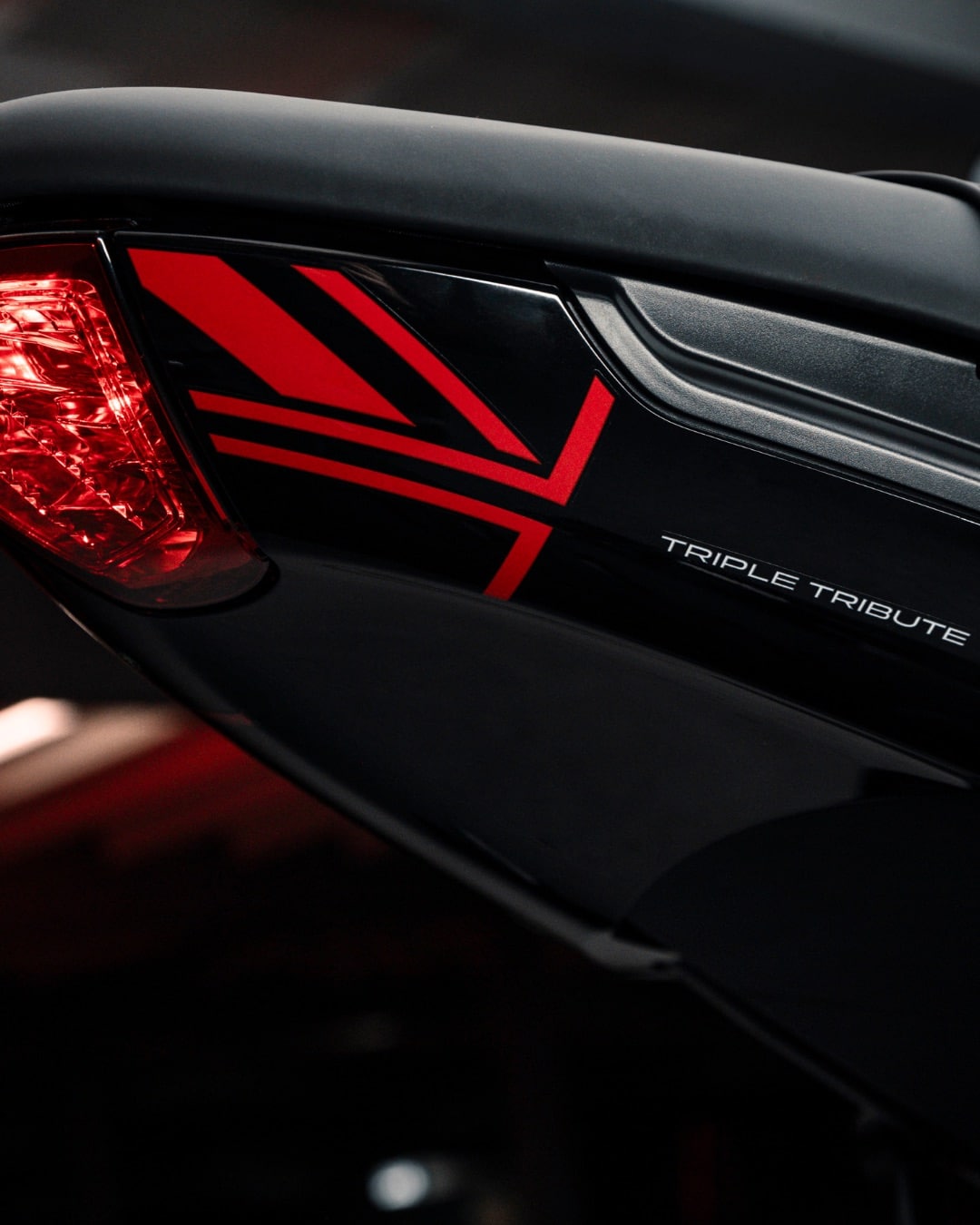 Trident 660 Triple Tribute Edition 2025 - Foto ufficiali