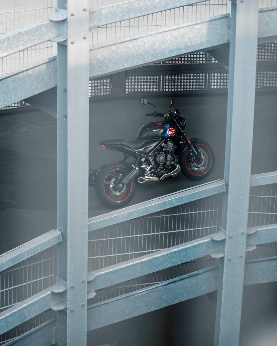 Trident 660 Triple Tribute Edition 2025 - Foto ufficiali