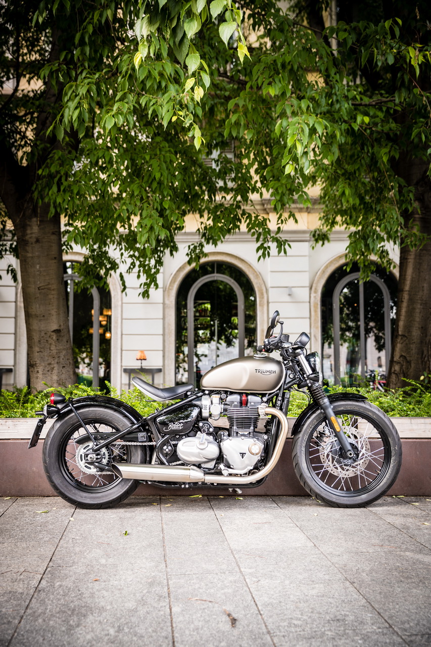 Triumph Bonneville Bobber - prova su strada 2017