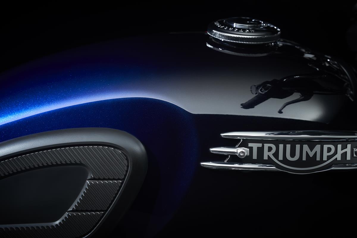 Triumph Bonneville Stealth Editions 2024