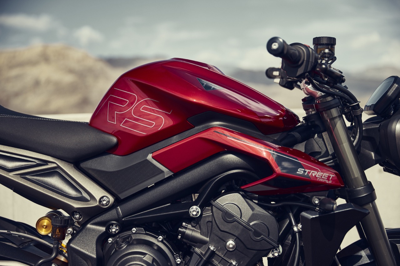 Triumph -  gamma Street Triple 2023  