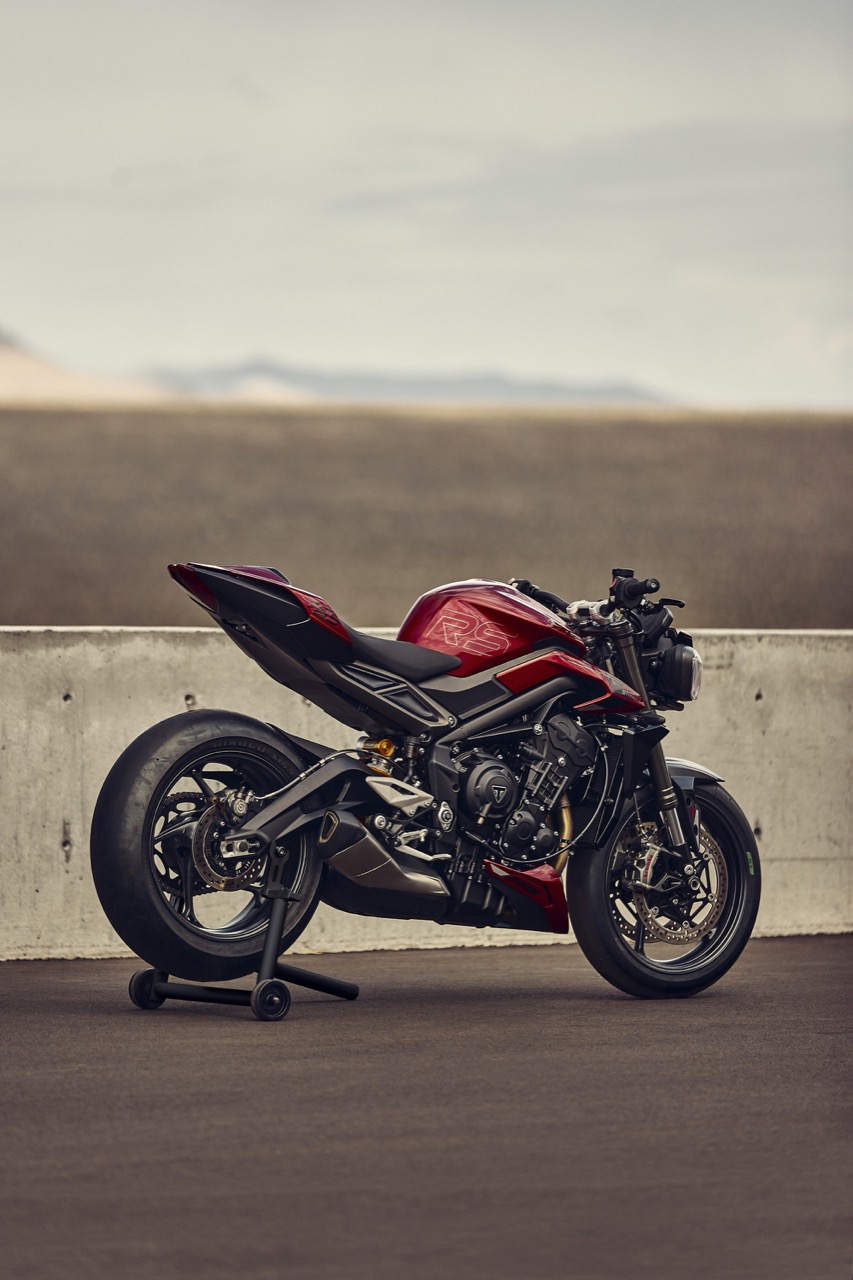 Triumph -  gamma Street Triple 2023  