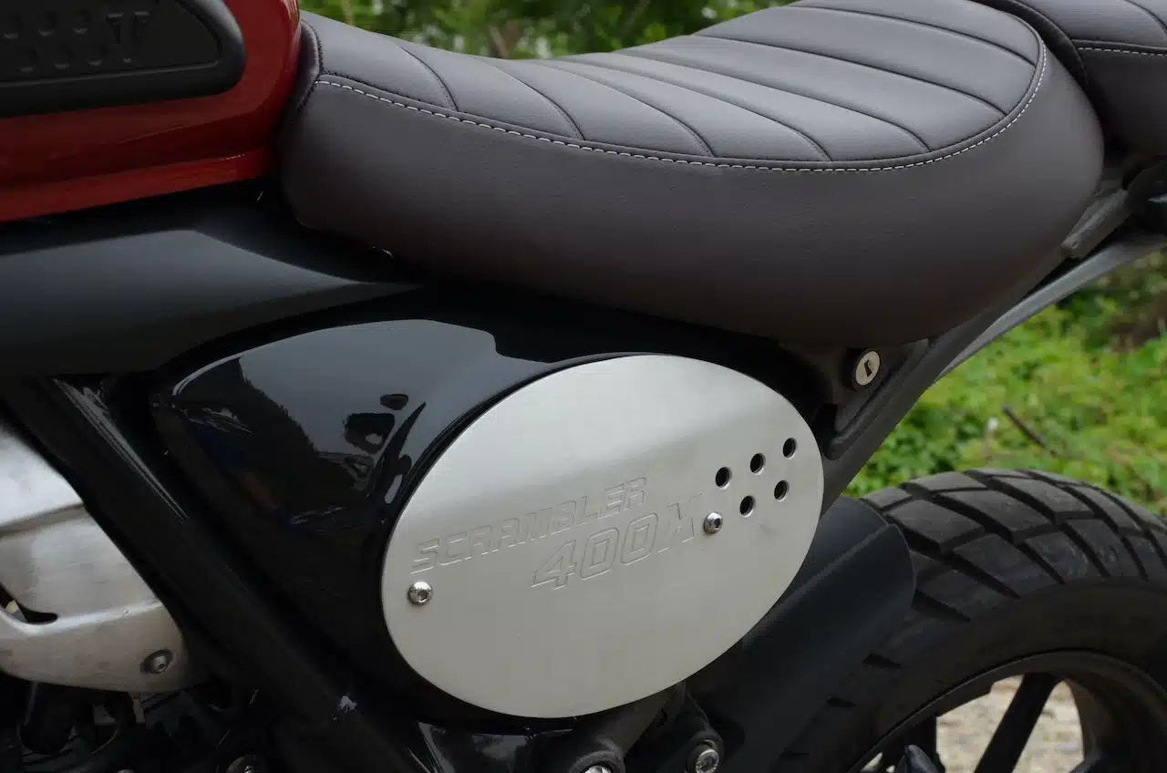 Triumph Scrambler 400 X prova