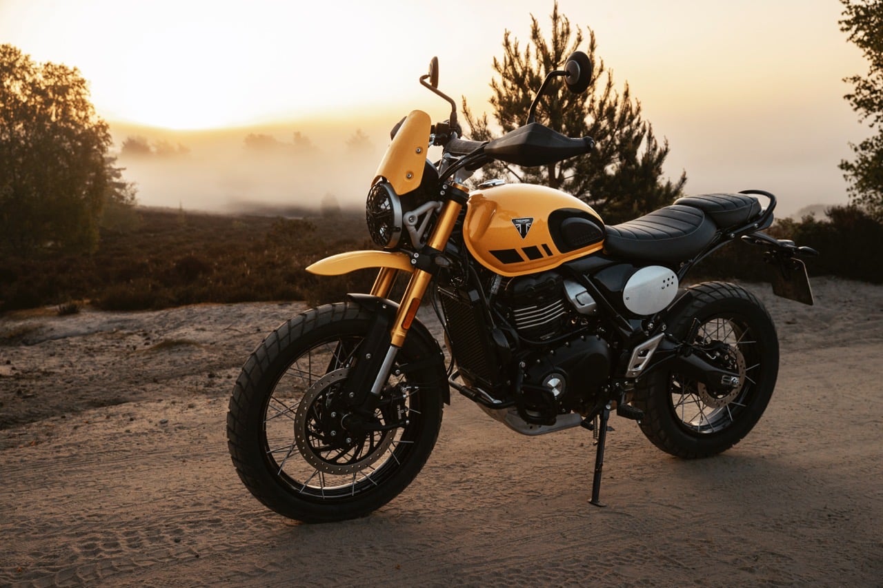 Triumph Scrambler 400 XC 2025 - Foto ufficiali