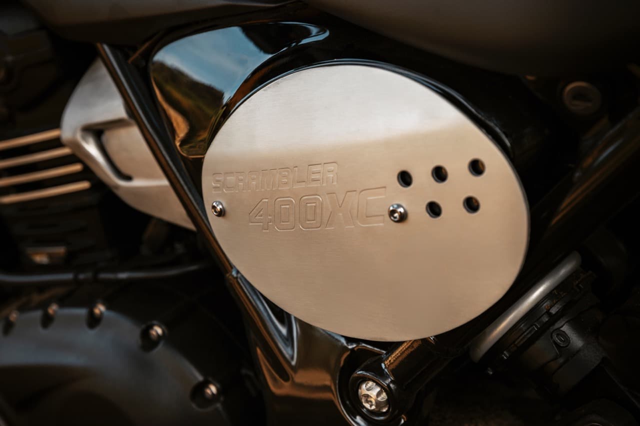 Triumph Scrambler 400 XC 2025 - Foto ufficiali