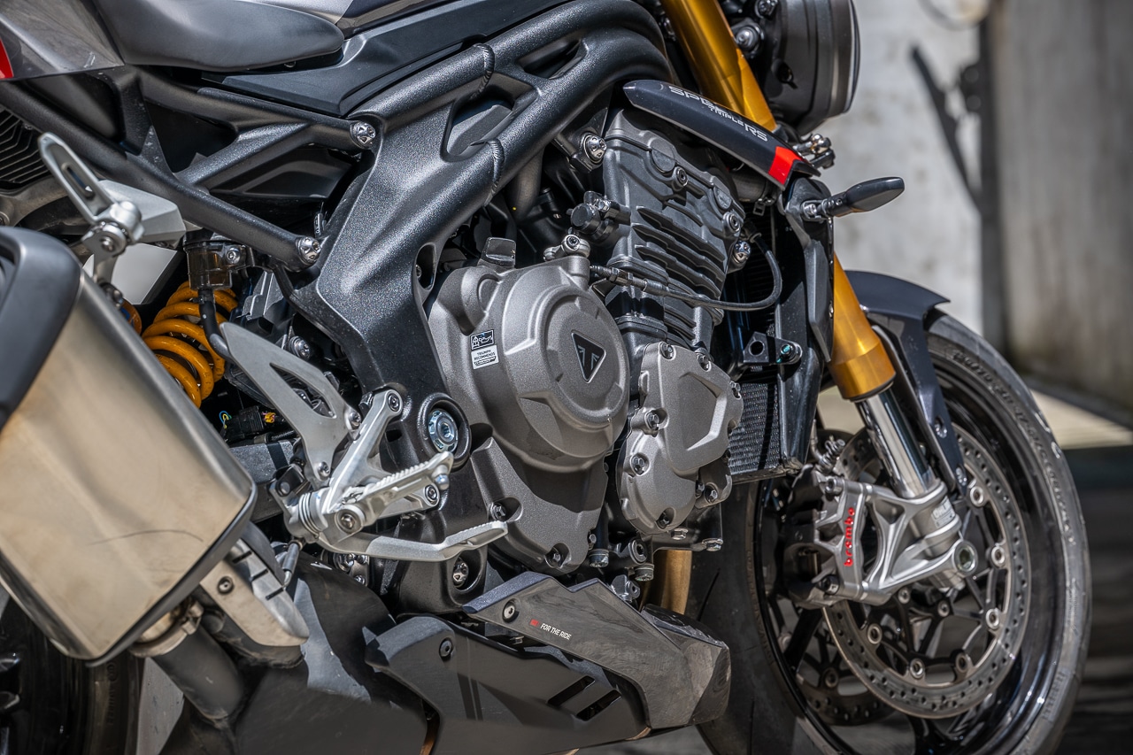 TRIUMPH SPEED TRIPLE 1200 RS MY25