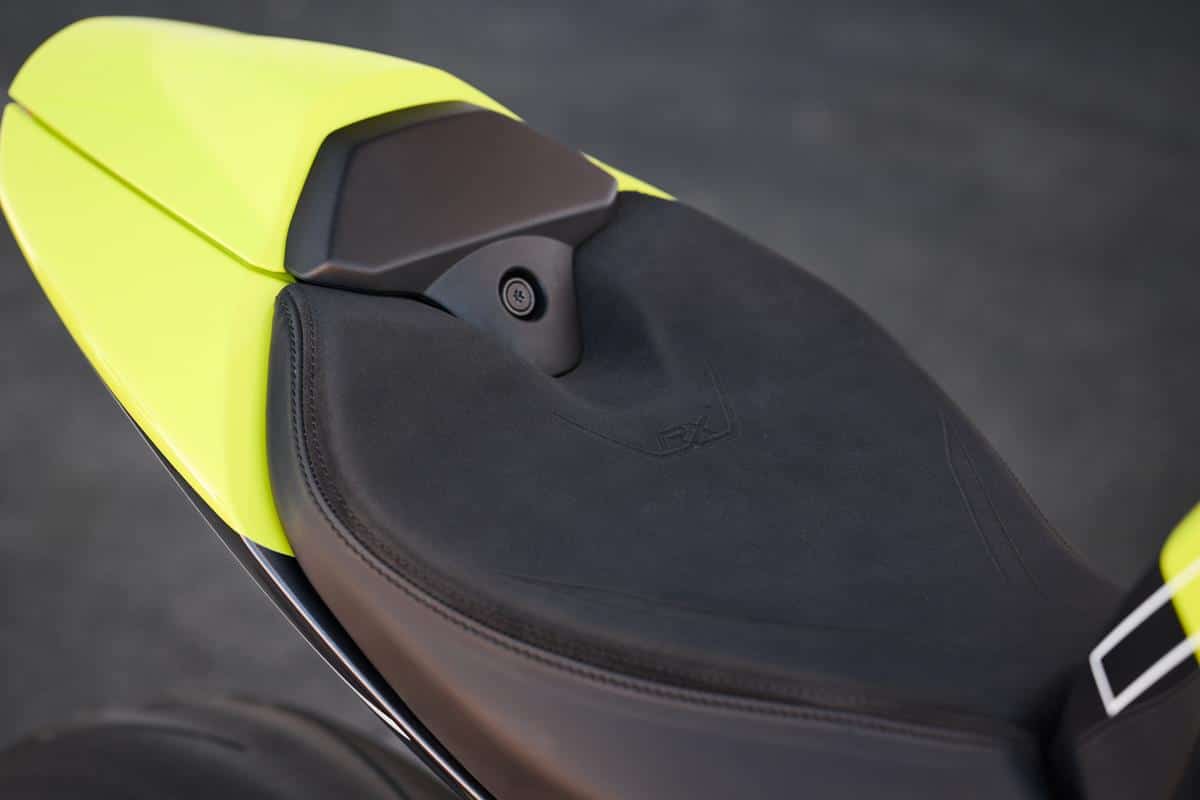 Triumph Speed Triple 1200 RX 
