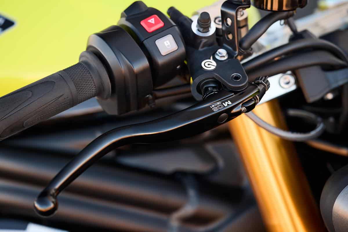 Triumph Speed Triple 1200 RX 