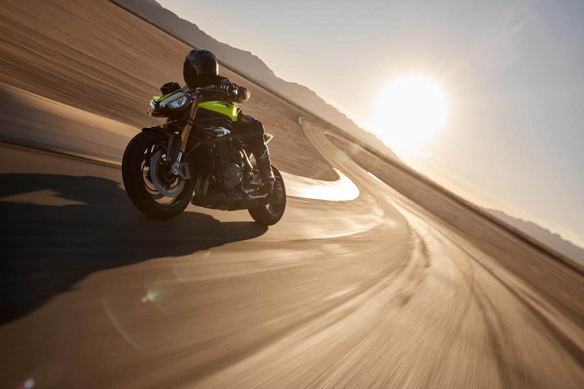 Triumph Speed Triple 1200 RX 