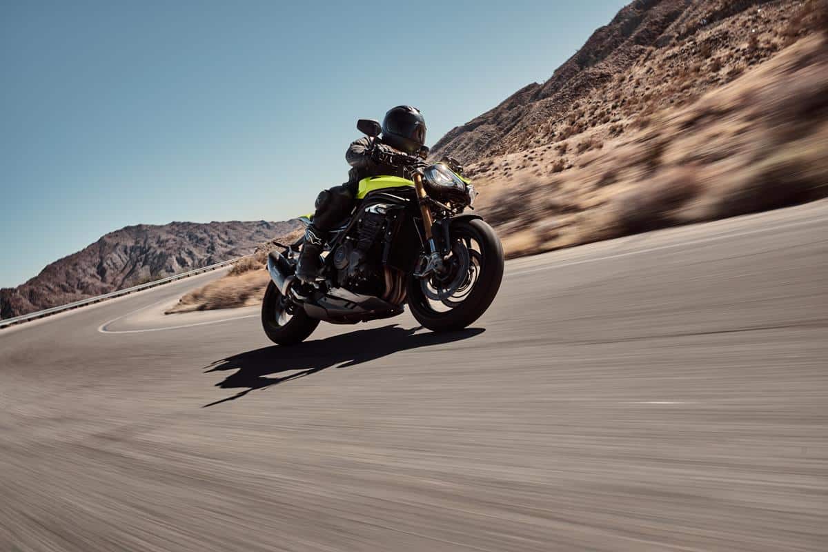Triumph Speed Triple 1200 RX 