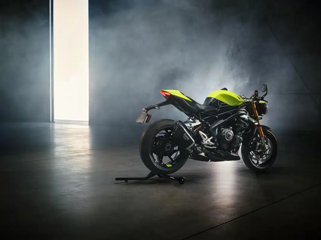 Triumph Speed Triple 1200 RX 