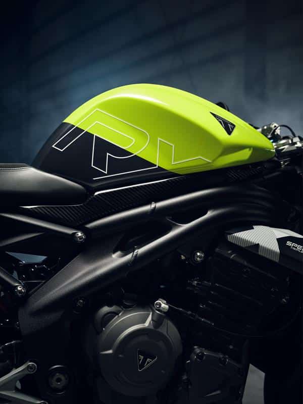 Triumph Speed Triple 1200 RX 