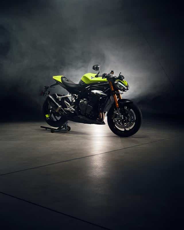 Triumph Speed Triple 1200 RX 
